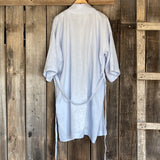 Gaiši zils mīkstināta lina auduma kimono tipa halāts ar 3/4 garuma piedurkni