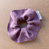 Lina auduma matu gumija - scrunchie - Lavandu violets tonis L (~5cm plata)