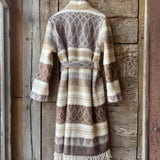 Individuālie pasūtījumi - alpakas/aitas vilnas ziemas halāts/mētelis bez oderes ar uzšūtām kabatām un jostiņu