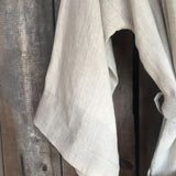 Gaiši dabīgi pelēks mīkstināta lina auduma kimono tipa halāts